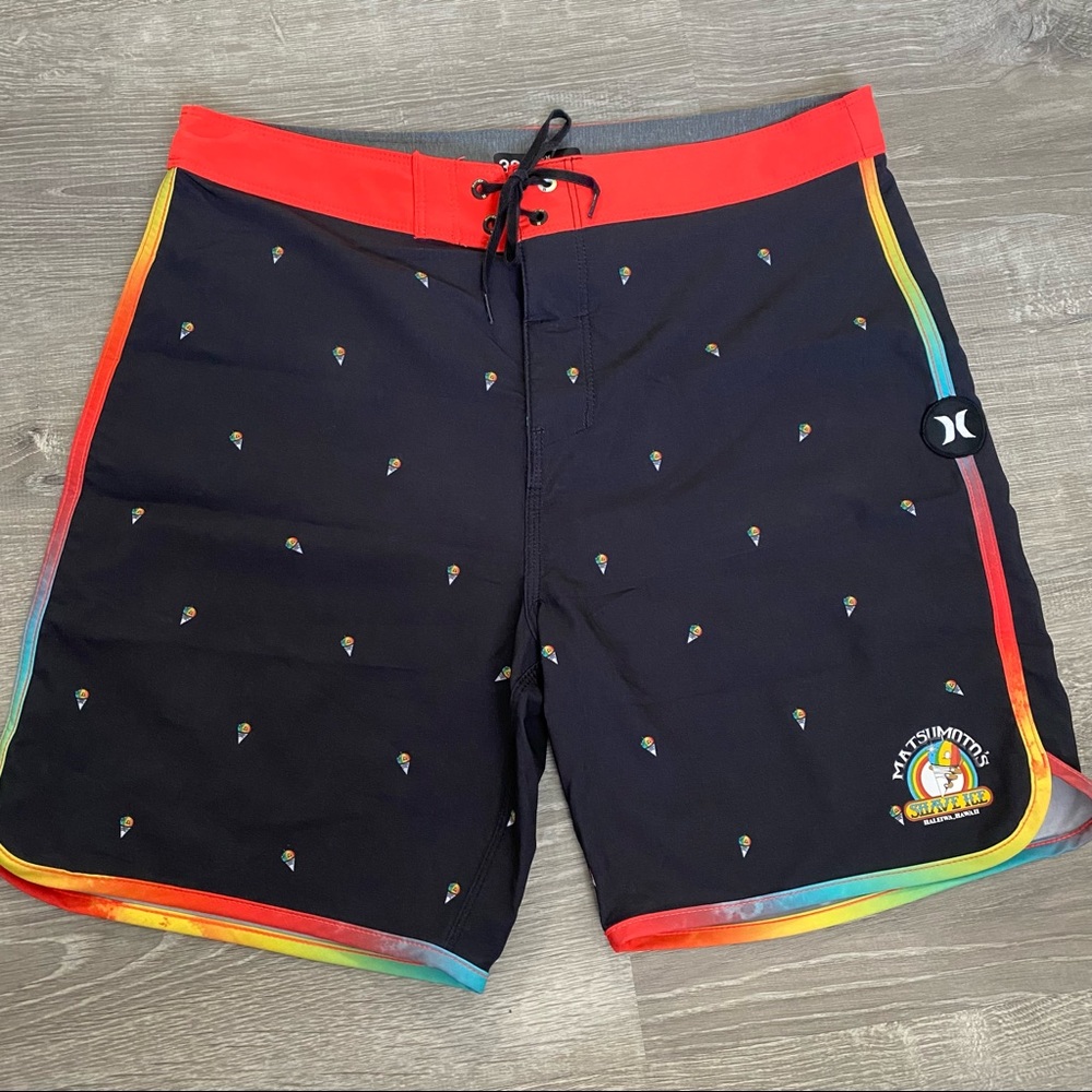 HURLEY MATSUMOTO SHAVE ICE PHANTOM BOARDSHORTS 32